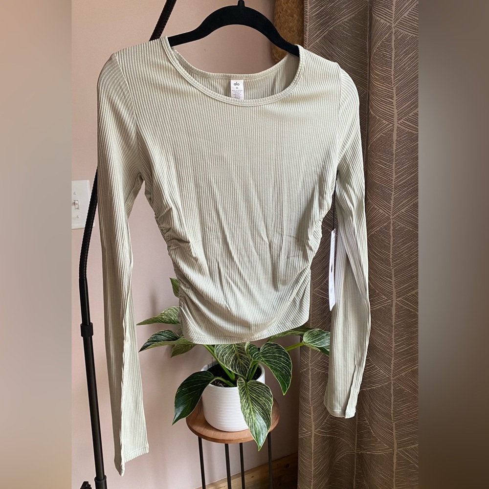 Alo Yoga Gather Longsleeve